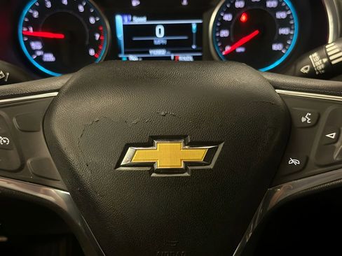 Certified 2018 Chevrolet Malibu LT image 14