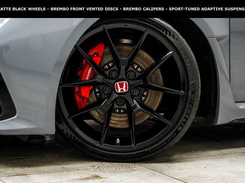 Used 2023 Honda Civic Type R image 3