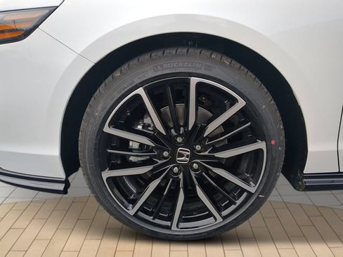 New 2026 Honda Accord Touring image 9