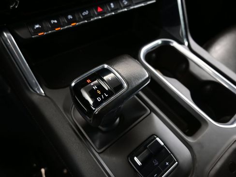 Used 2023 GMC Sierra 1500 Denali AWD/4WD image 25