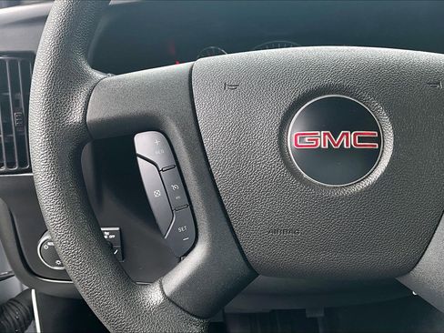Used 2023 GMC Savana 2500 w/ Driver Convenience Package RWD image 10