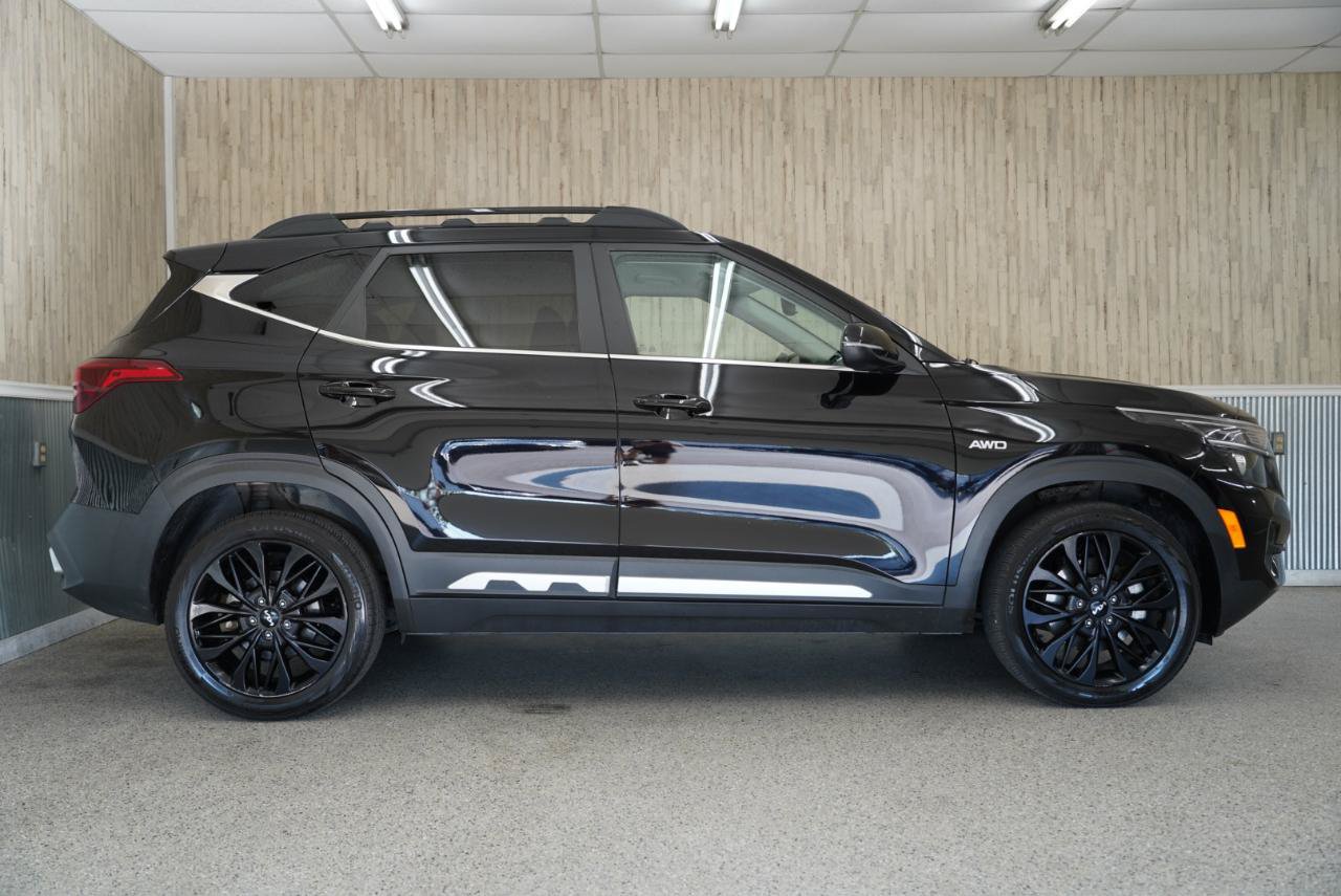Used 2022 Kia Seltos Nightfall Edition AWD/4WD image 6
