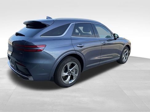 Certified 2026 Genesis GV70 2.5T Advanced AWD/4WD image 5