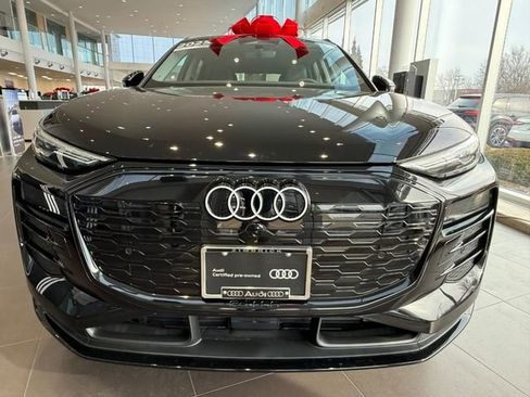Certified 2025 Audi Q6 e-tron Premium w/ Convenience Package image 8