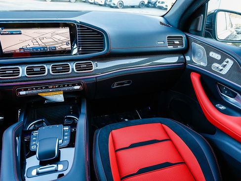 New 2026 Mercedes-Benz GLE 53 AMG 4MATIC Coupe image 15