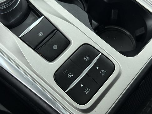 Used 2020 Ford Explorer Limited RWD image 24