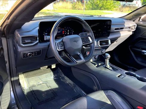 Used 2024 Ford Mustang Premium RWD image 13