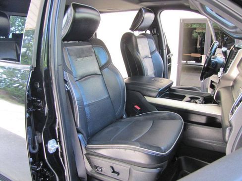 Used 2019 RAM 3500 Laramie AWD/4WD image 23