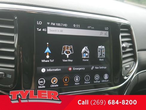Used 2021 Jeep Grand Cherokee Limited AWD/4WD image 49