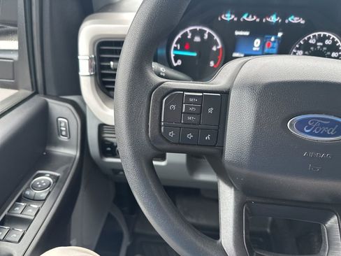 Used 2024 Ford F250 XL w/ XL Chrome Package image 22