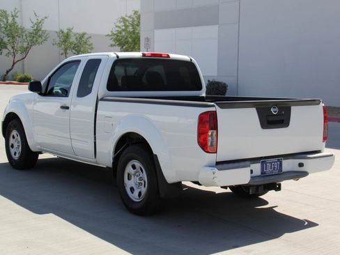 Used 2020 Nissan Frontier S w/ S Utility Package RWD image 7