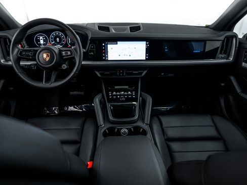 Certified 2026 Porsche Cayenne AWD/4WD image 12