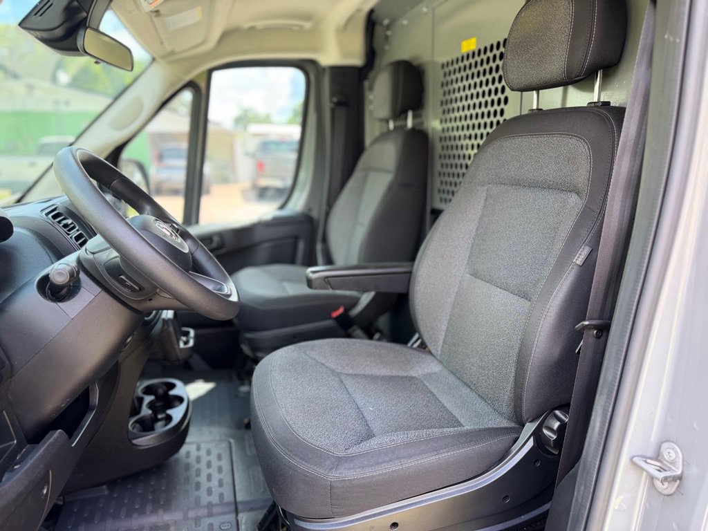 Used 2023 RAM ProMaster 1500 w/ Lane Management Group FWD image 13