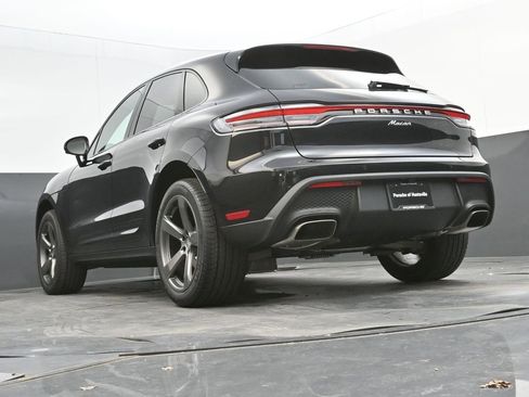 New 2026 Porsche Macan image 26