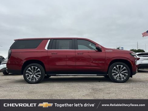 New 2026 Chevrolet Suburban High Country w/ Sun And Tow Package RWD image 3