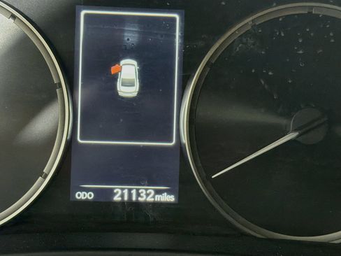 Used 2024 Lexus IS 300 w/ Comfort Package RWD image 18