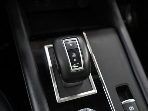 Used 2024 Mitsubishi Outlander SE AWD/4WD image 23
