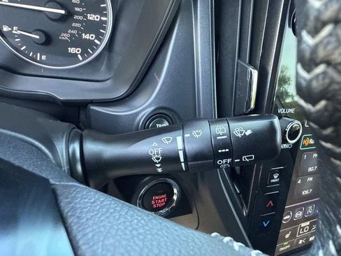 Used 2025 Subaru Forester Premium w/ Convenience Package #1 image 37