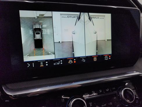 Used 2024 GMC Sierra 2500 Denali w/ Denali Reserve Package image 19