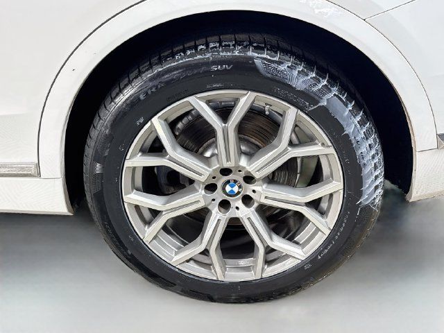Used 2021 BMW X7 xDrive40i w/ Premium Package AWD/4WD image 36