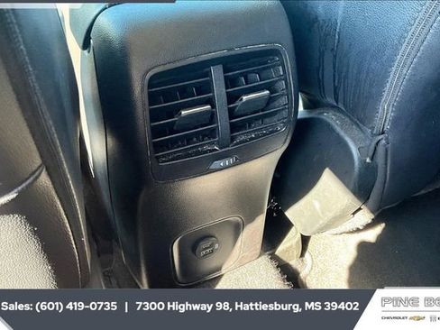 Used 2021 Ford Escape SEL image 23