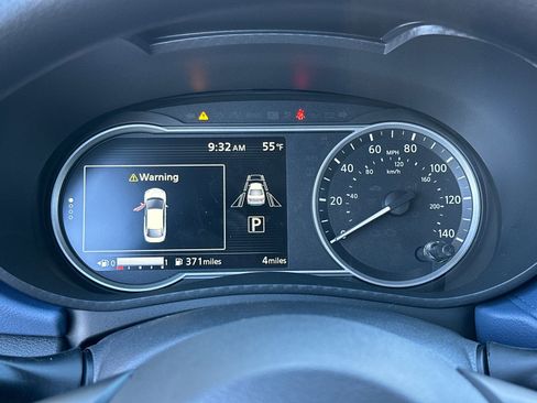 New 2025 Nissan Versa SV w/ Trunk Package image 26