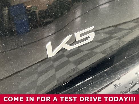 Used 2026 Kia K5 LXS image 32
