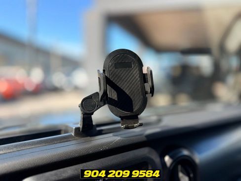 Used 2023 Jeep Wrangler Unlimited Sport AWD/4WD image 23