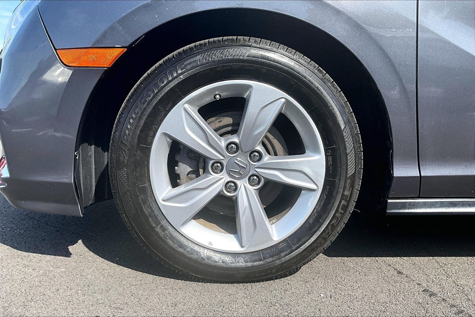 Used 2019 Honda Odyssey EX image 8