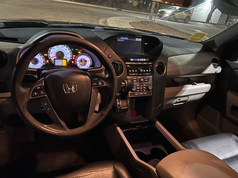 Used 2014 Honda Pilot EX image 17