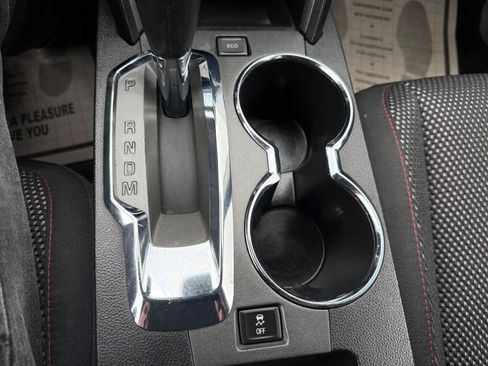 Used 2016 Chevrolet Equinox LT w/ Convenience Package image 17