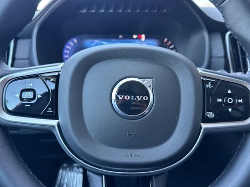 Certified 2026 Volvo XC90 B6 Plus w/ Protection Package Premier AWD/4WD image 26