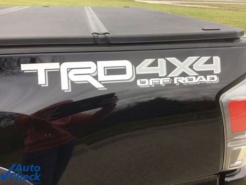 Used 2023 Toyota Tacoma TRD Off-Road w/ Advanced Technology Package image 41