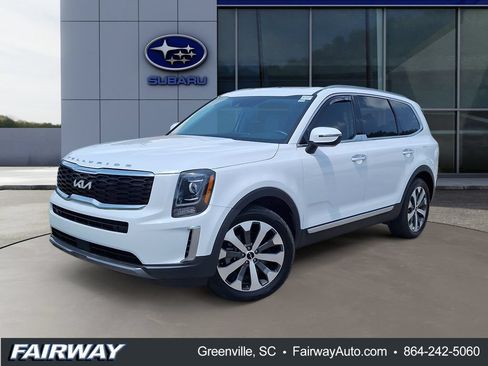 Used 2022 Kia Telluride S AWD/4WD image 1