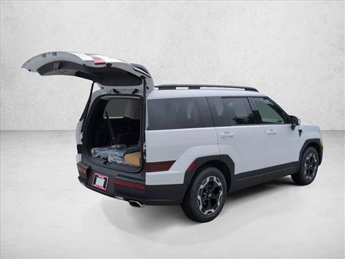 New 2026 Hyundai Santa Fe SEL FWD image 2
