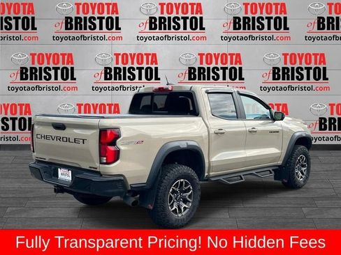 Used 2024 Chevrolet Colorado ZR2 w/ ZR2 Convenience Package III AWD/4WD image 3