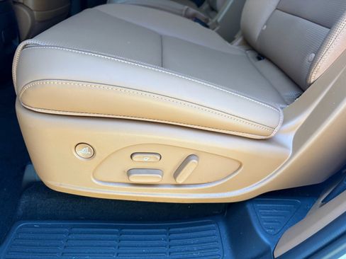 Used 2026 Hyundai Palisade Calligraphy FWD image 19
