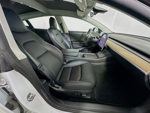 Used 2021 Tesla Model 3 Long Range image 30