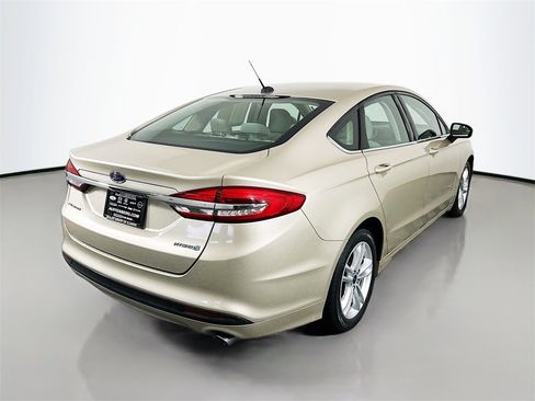 Used 2018 Ford Fusion S image 7