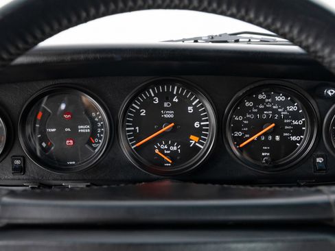 Used 1987 Porsche 911 Carrera image 19