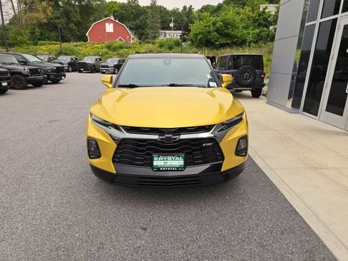 Used 2022 Chevrolet Blazer RS w/ Enhanced Convenience Package AWD/4WD image 2