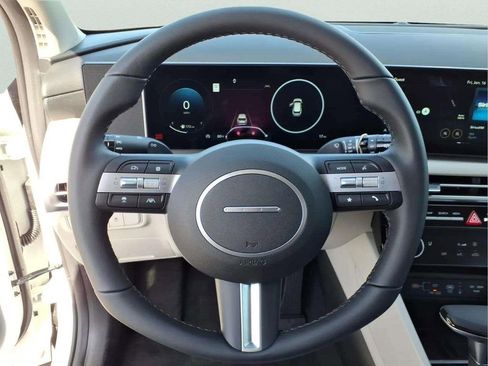 New 2026 Hyundai Tucson SEL FWD image 11