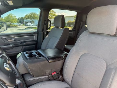 Used 2022 RAM 1500 Big Horn AWD/4WD image 17