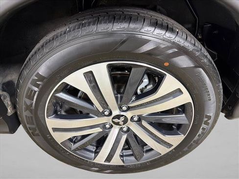 Used 2025 Mitsubishi Outlander Sport AWD image 19