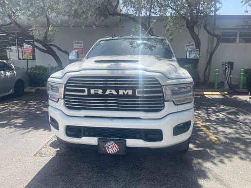 Used 2023 RAM 3500 Laramie AWD/4WD image 2
