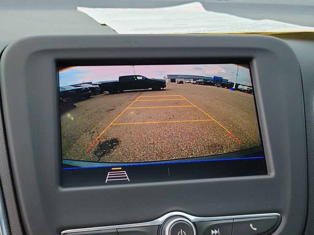Used 2020 Chevrolet Equinox LT FWD image 19