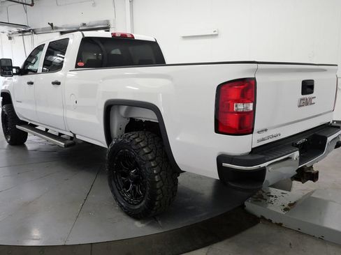 Used 2019 GMC Sierra 3500 4x4 Crew Cab image 5