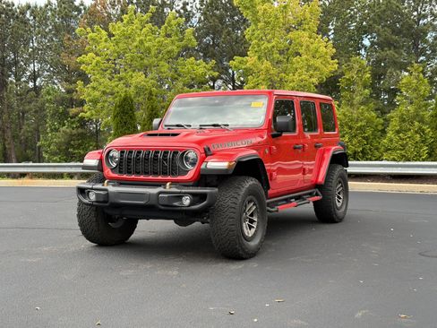 Used 2024 Jeep Wrangler Unlimited Rubicon 392 AWD/4WD image 32
