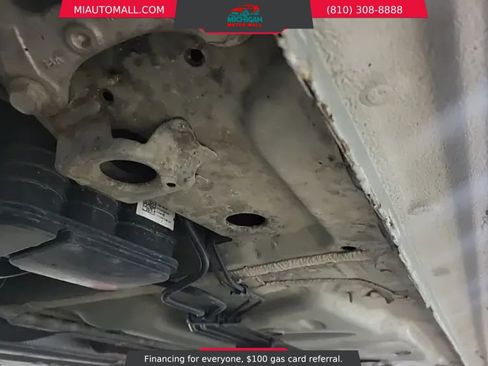 Used 2017 Chevrolet Malibu LT image 13