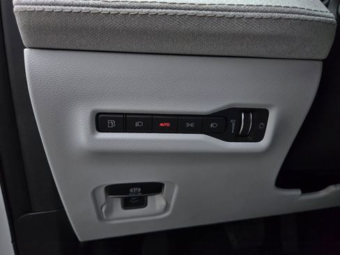 New 2026 Jeep Cherokee Laredo AWD/4WD image 13